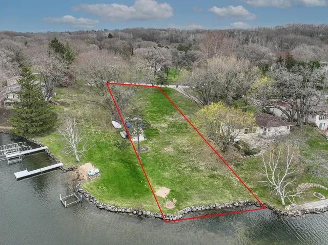 $740,000 | Lt3 East Lakeshore Drive, Whitewater, WI 53190