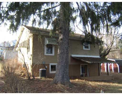 16 Ziskind Road Fredericktown, PA 15333 - Photo 3 of 5 Exterior Back.