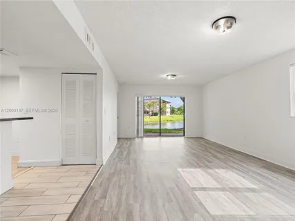 $295,000 | 9821 Nob Hill Court, Unit 9821, Sunrise, FL 33351