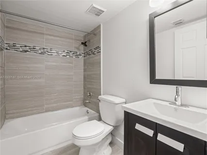 $295,000 | 9821 Nob Hill Court, Unit 9821, Sunrise, FL 33351