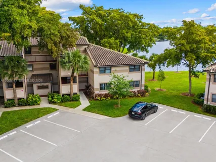 $295,000 | 9821 Nob Hill Court, Unit 9821, Sunrise, FL 33351