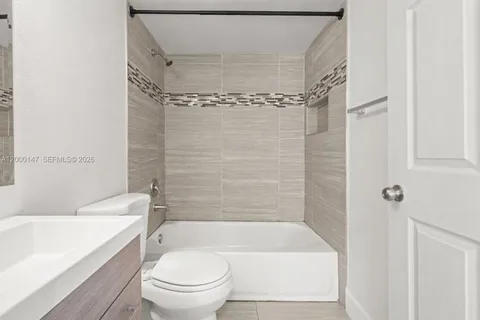 $295,000 | 9821 Nob Hill Court, Unit 9821, Sunrise, FL 33351