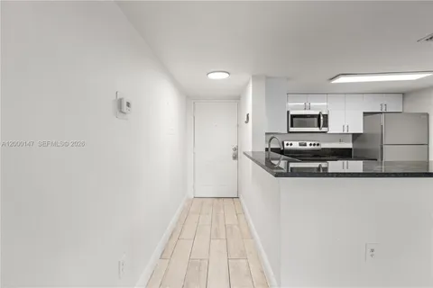 $295,000 | 9821 Nob Hill Court, Unit 9821, Sunrise, FL 33351