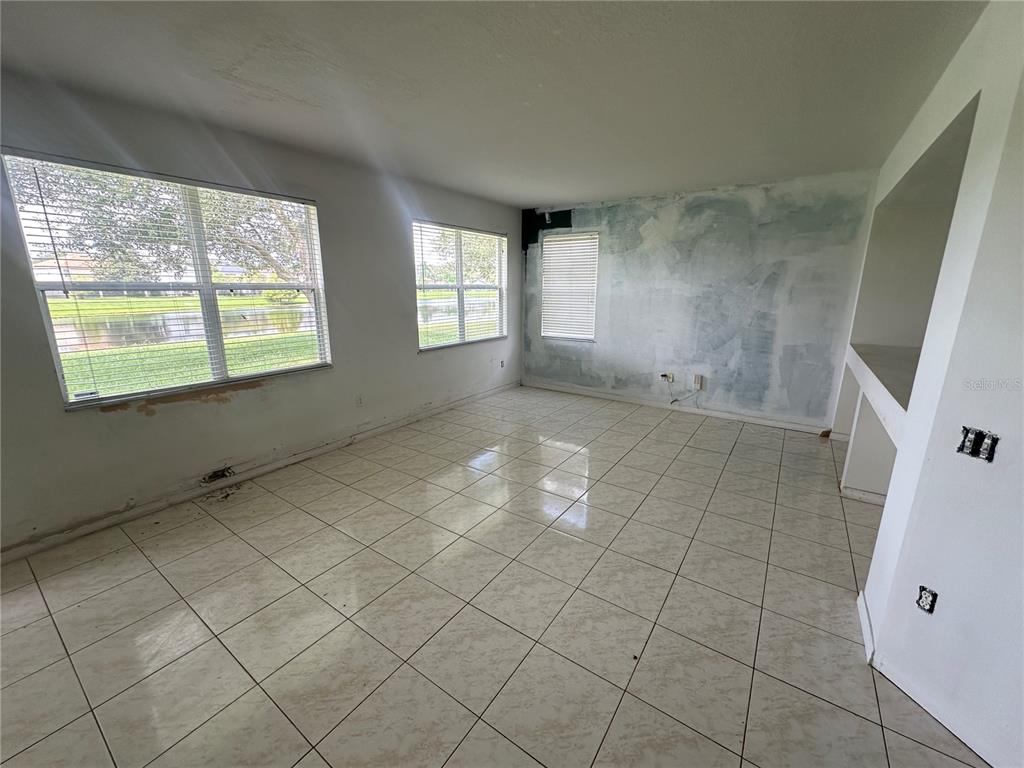 13326 Sproston Point Orlando, FL 32832 - Photo 12 of 50