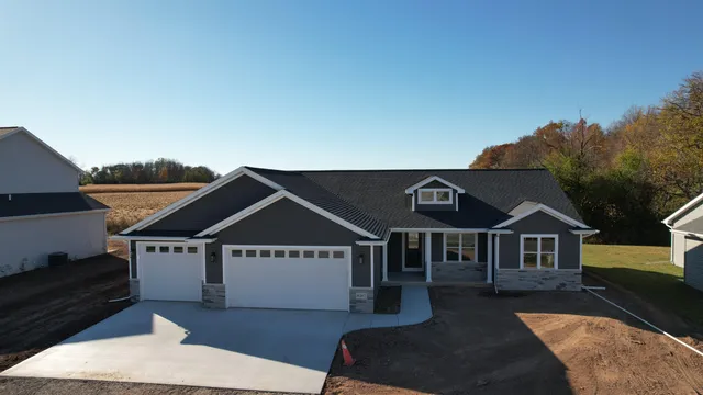 $459,900 | 8387 St Norbert Drive, Neenah, WI 54956