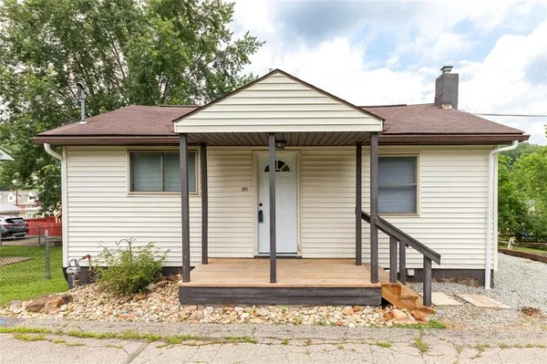 $100,000 | 305 Spring Lane, West Newton, PA 15089
