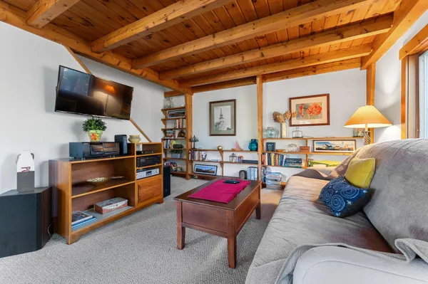 $629,000 | 6 Abenaki Road, Boothbay Harbor, ME 04538