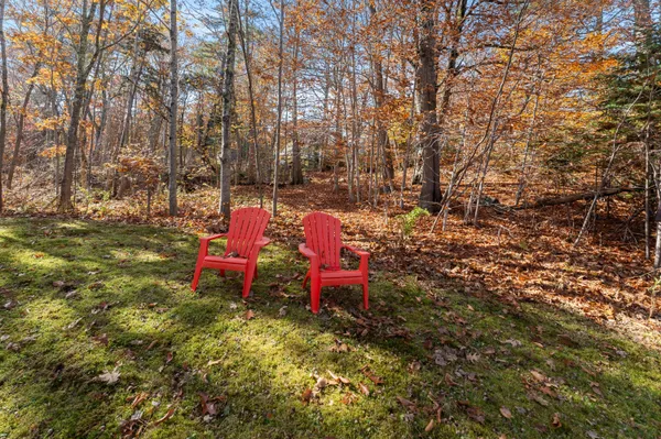 $629,000 | 6 Abenaki Road, Boothbay Harbor, ME 04538