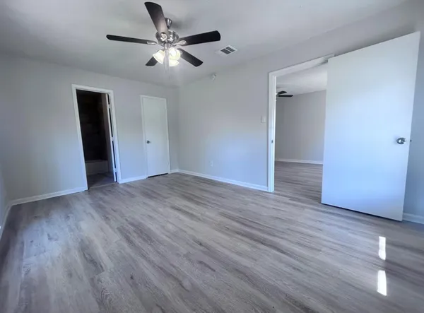$1,785 | 5901 Bretshire Drive, Houston, TX 77016