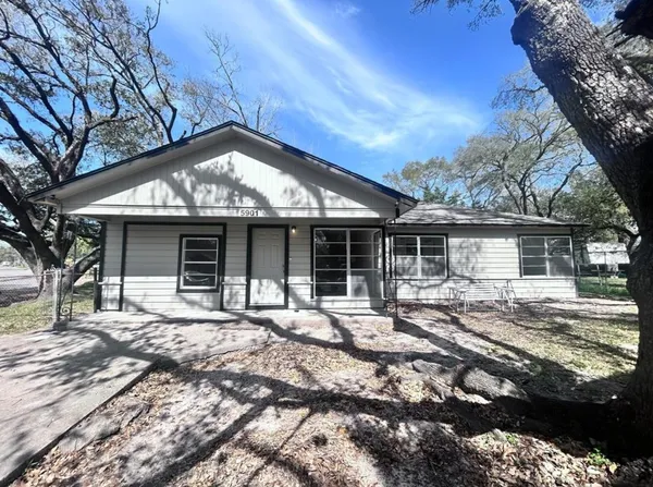 $1,785 | 5901 Bretshire Drive, Houston, TX 77016