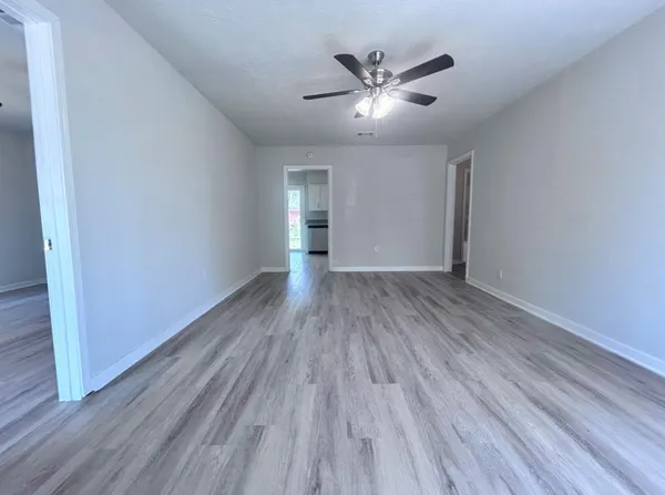 $1,785 | 5901 Bretshire Drive, Houston, TX 77016