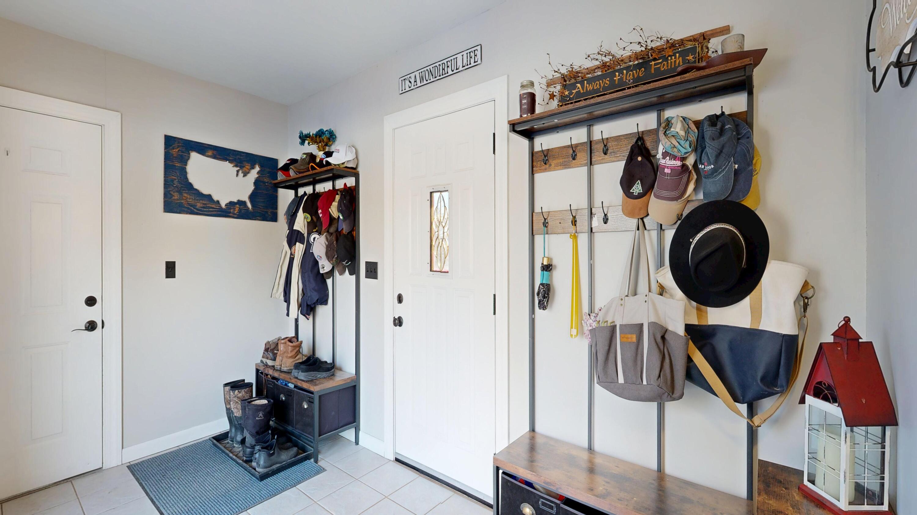 316 Pond Road Wayne, ME 04284 - Photo 31 of 150 Entrance