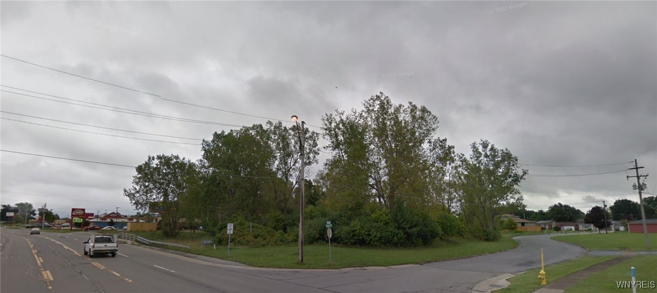 1401 French Road Depew, NY 14043 - Photo 3 of 10