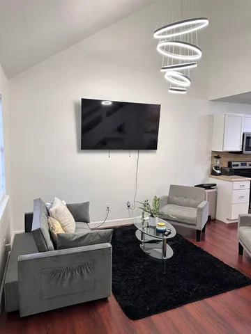 $159,000 | 922 South Lipona Road, Tallahassee, FL 32304