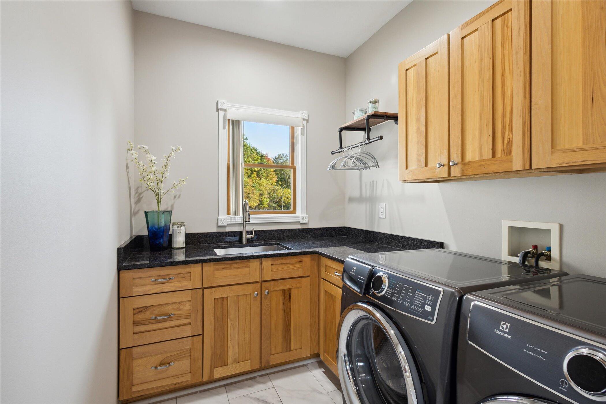 11458 Boyce Road Chelsea, MI 48118 - Photo 13 of 59 19-11458-Boyce-Rd-Chelsea-MI-48118-Windo