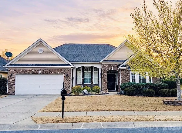$600,000 | 596 Rosemary Lane, Fort Mill, SC 29708