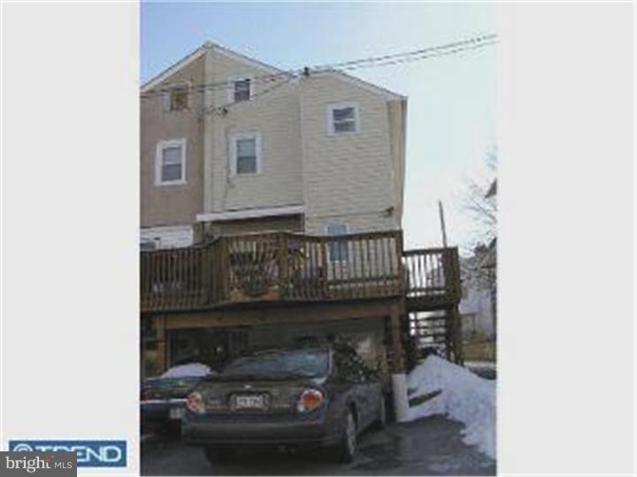 4031 Lasher Road Drexel Hill, PA 19026 - Photo 14 of 21 Exterior Back