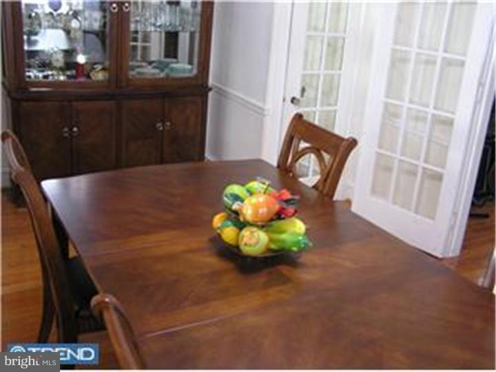 4031 Lasher Road Drexel Hill, PA 19026 - Photo 6 of 21 Dining Room
