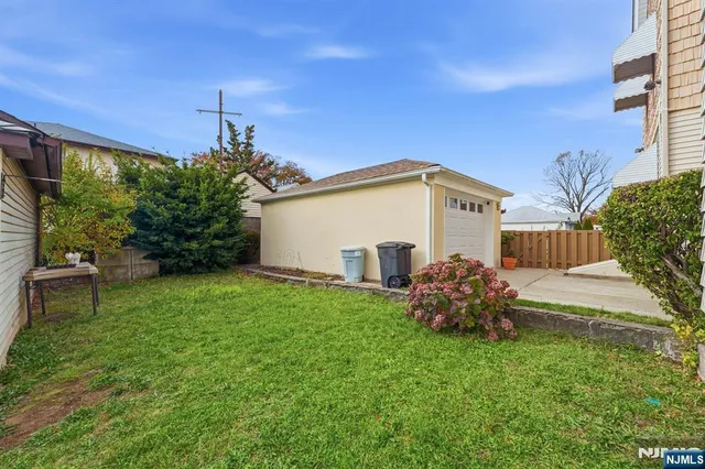 $847,000 | 345 2nd Street, Saddle Brook, NJ 07663