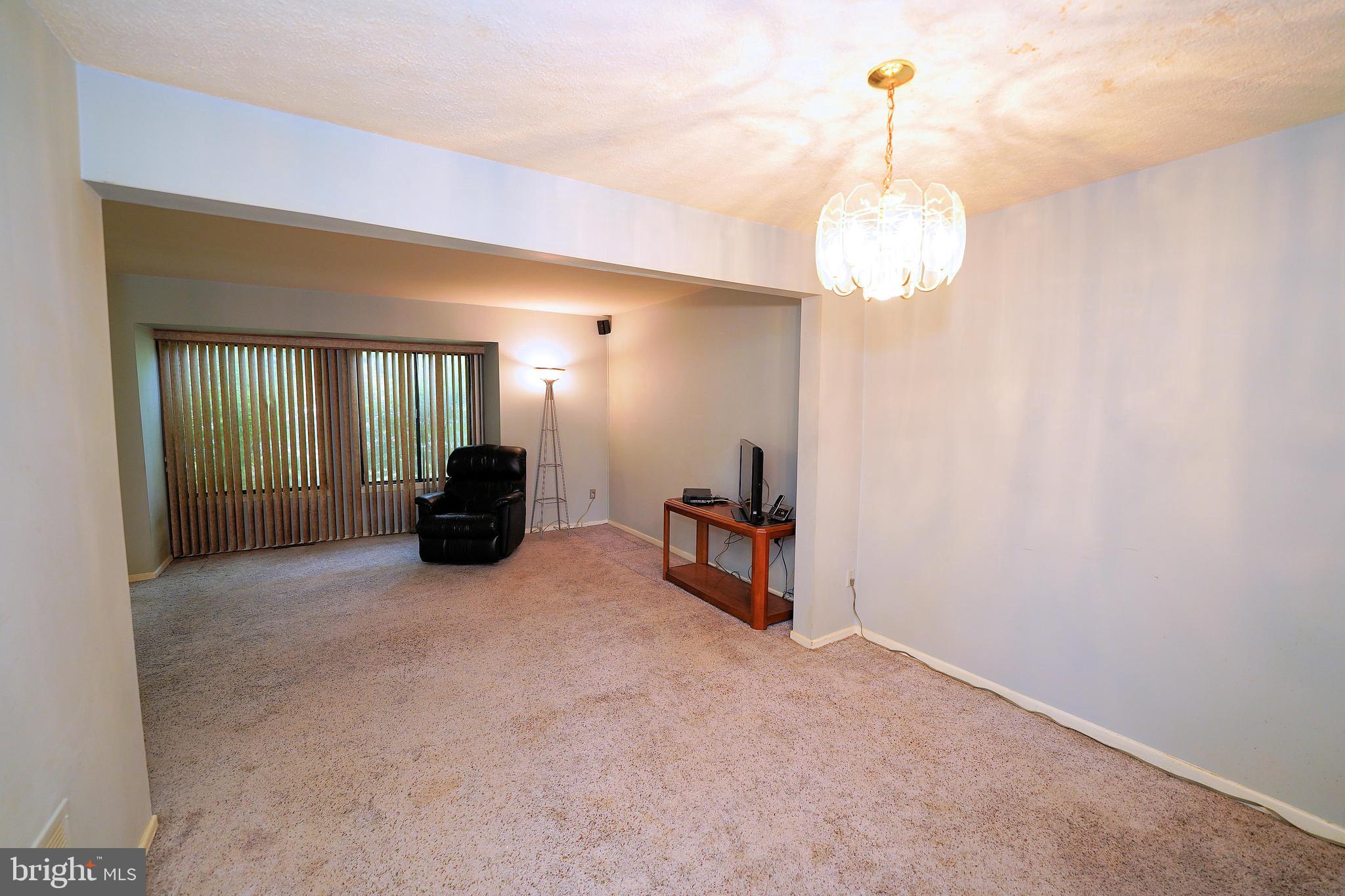 447 Probasco Road East Windsor, NJ 08520 - Photo 10 of 39
