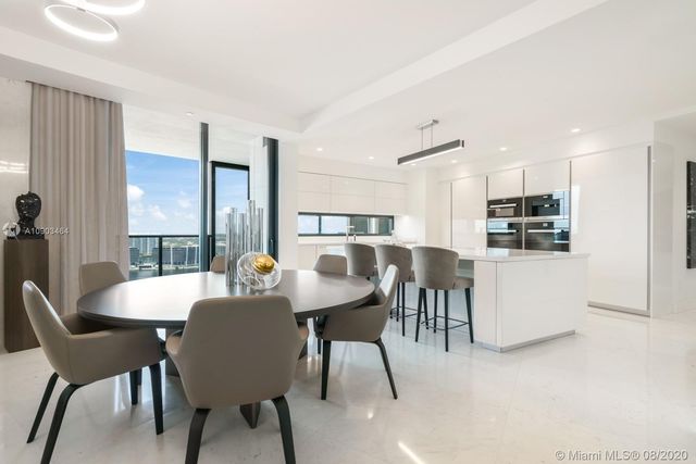 $4,900,000 | 18555 Collins Avenue, Unit 3203, Sunny Isles Beach, FL 33160