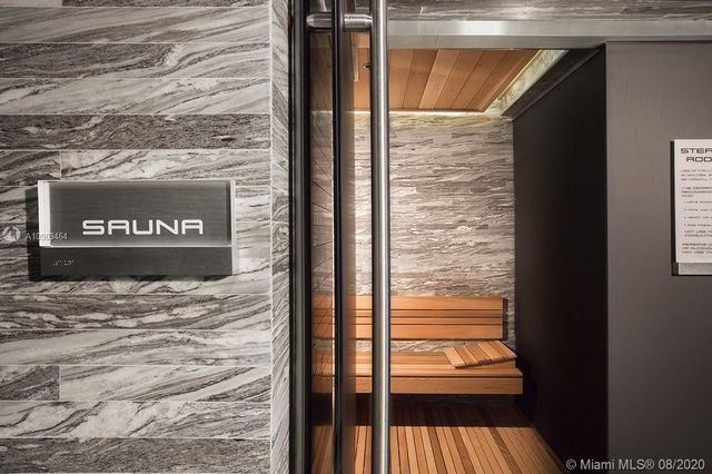 $4,900,000 | 18555 Collins Avenue, Unit 3203, Sunny Isles Beach, FL 33160