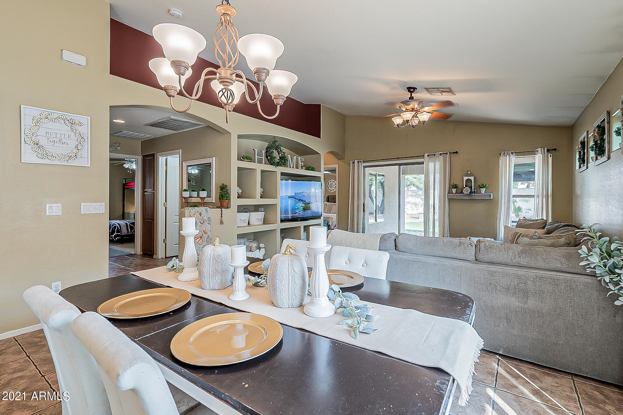 3278 East Joseph Way Gilbert, AZ 85295 - Photo 11 of 33 Dining 2