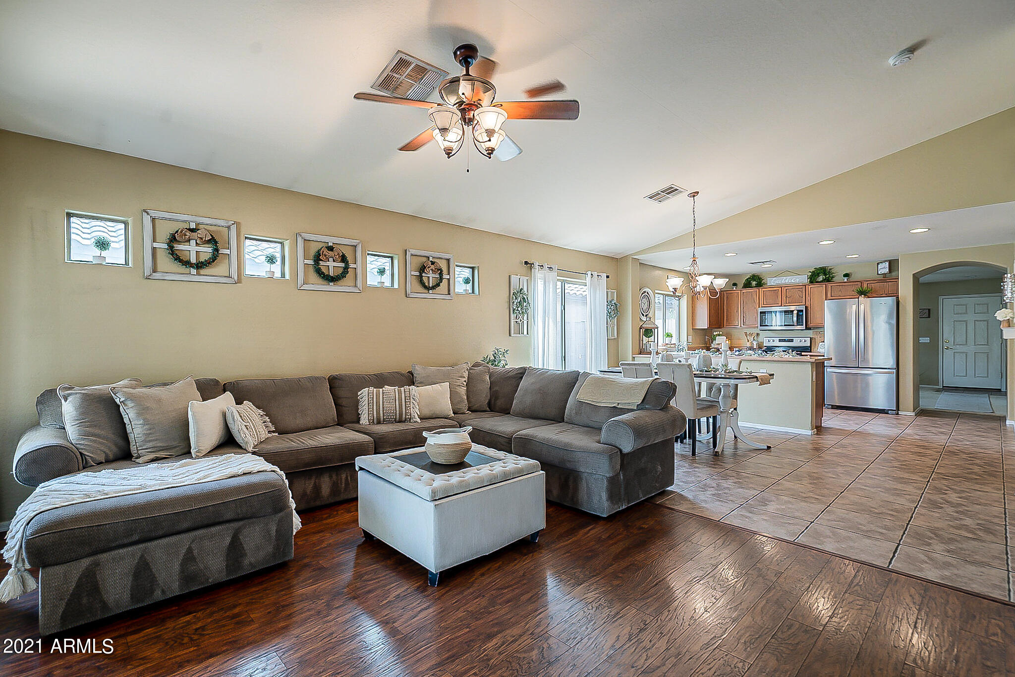 3278 East Joseph Way Gilbert, AZ 85295 - Photo 16 of 33 Family Room 3