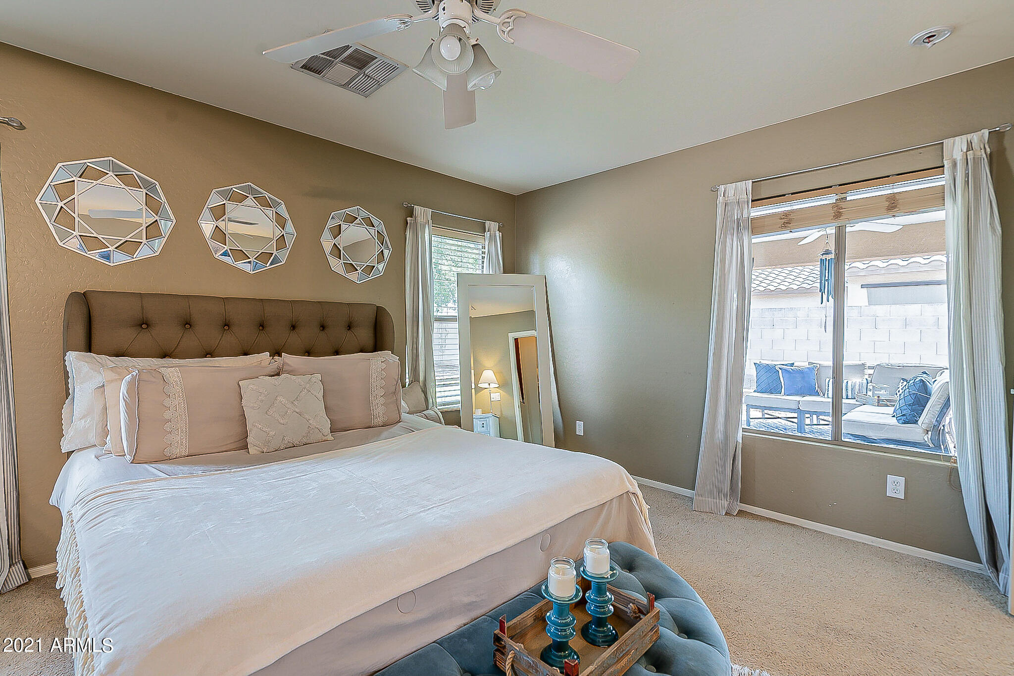 3278 East Joseph Way Gilbert, AZ 85295 - Photo 19 of 33 Owner Suite 3