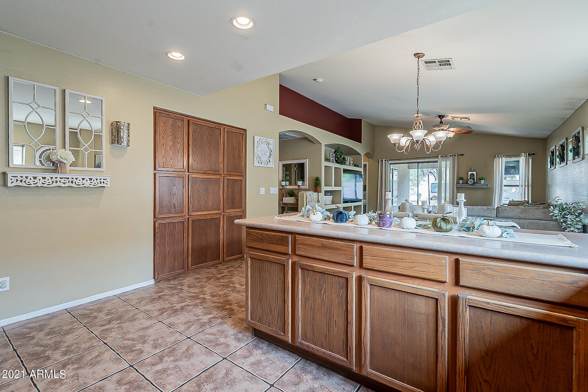 3278 East Joseph Way Gilbert, AZ 85295 - Photo 8 of 33 Kitchen 2