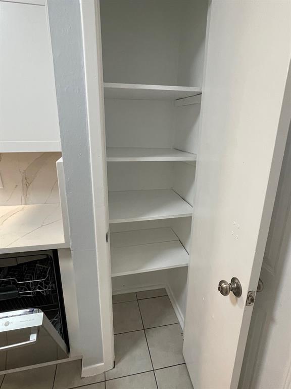 738 East Oates Road Garland, TX 75043 - Photo 3 of 19