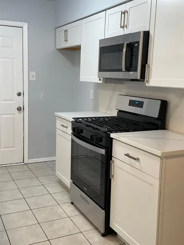 $1,795 | 738 East Oates Road, Garland, TX 75043