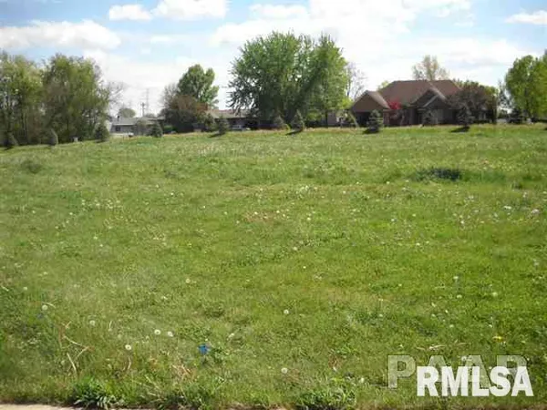 $21,900 | Lot 35 Grandview Court, Pekin, IL 61554