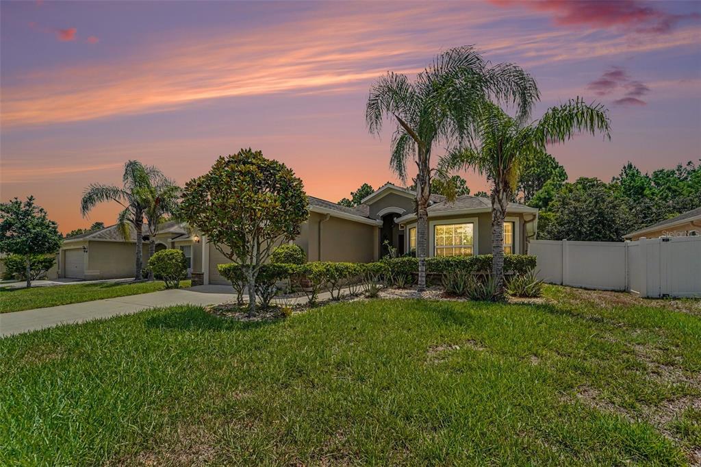 10048 Ives Loop Hudson, FL 34667 - Photo 2 of 34