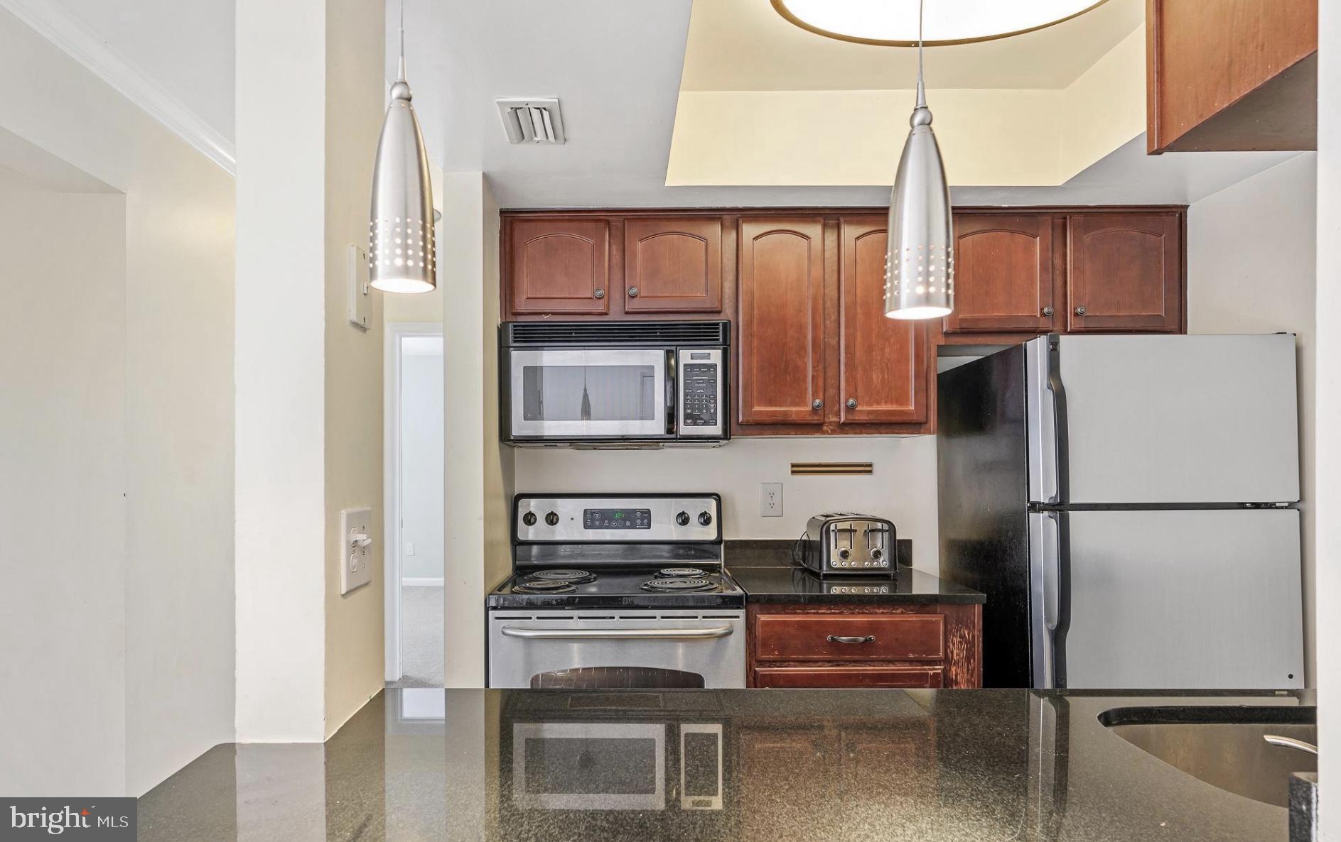 14807 Rydell Road, Unit 103 Centreville, VA 20121 - Photo 6 of 15