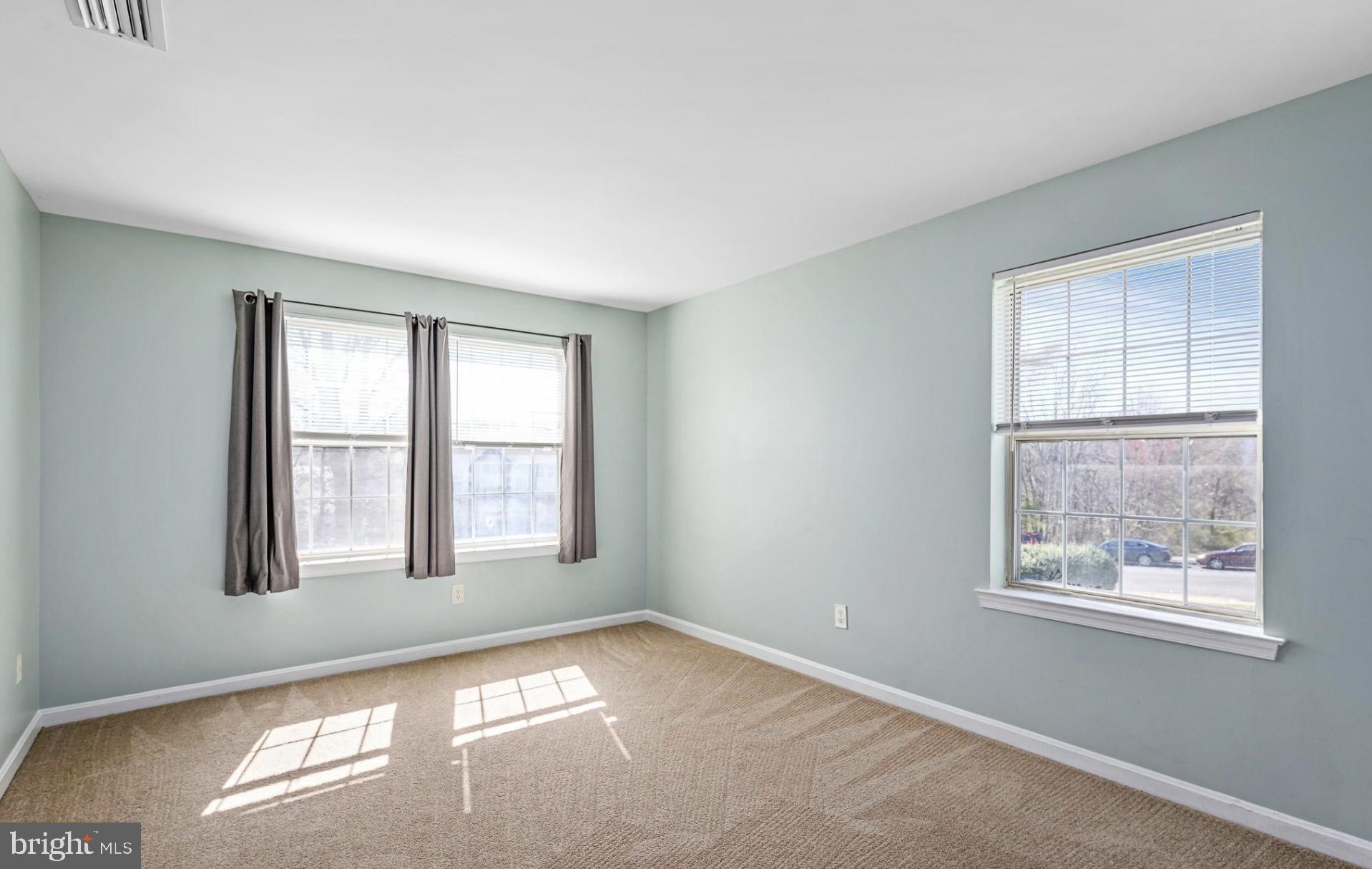 14807 Rydell Road, Unit 103 Centreville, VA 20121 - Photo 9 of 15