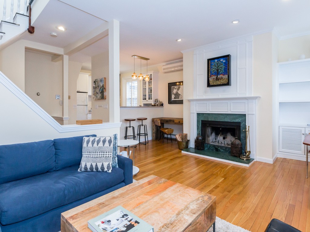 5 Cedar Street, Unit 3 Boston, MA 02129 - Photo 1 of 10
