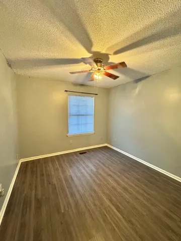 $1,800 | 6425 Brookmead Circle, Hixson, TN 37343