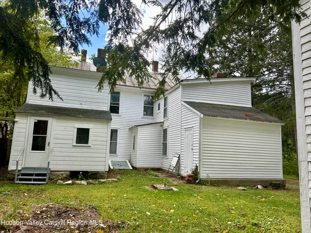 $359,900 | 47 Austerlitz Street, Chatham, NY 12037