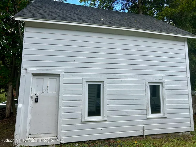 $359,900 | 47 Austerlitz Street, Chatham, NY 12037