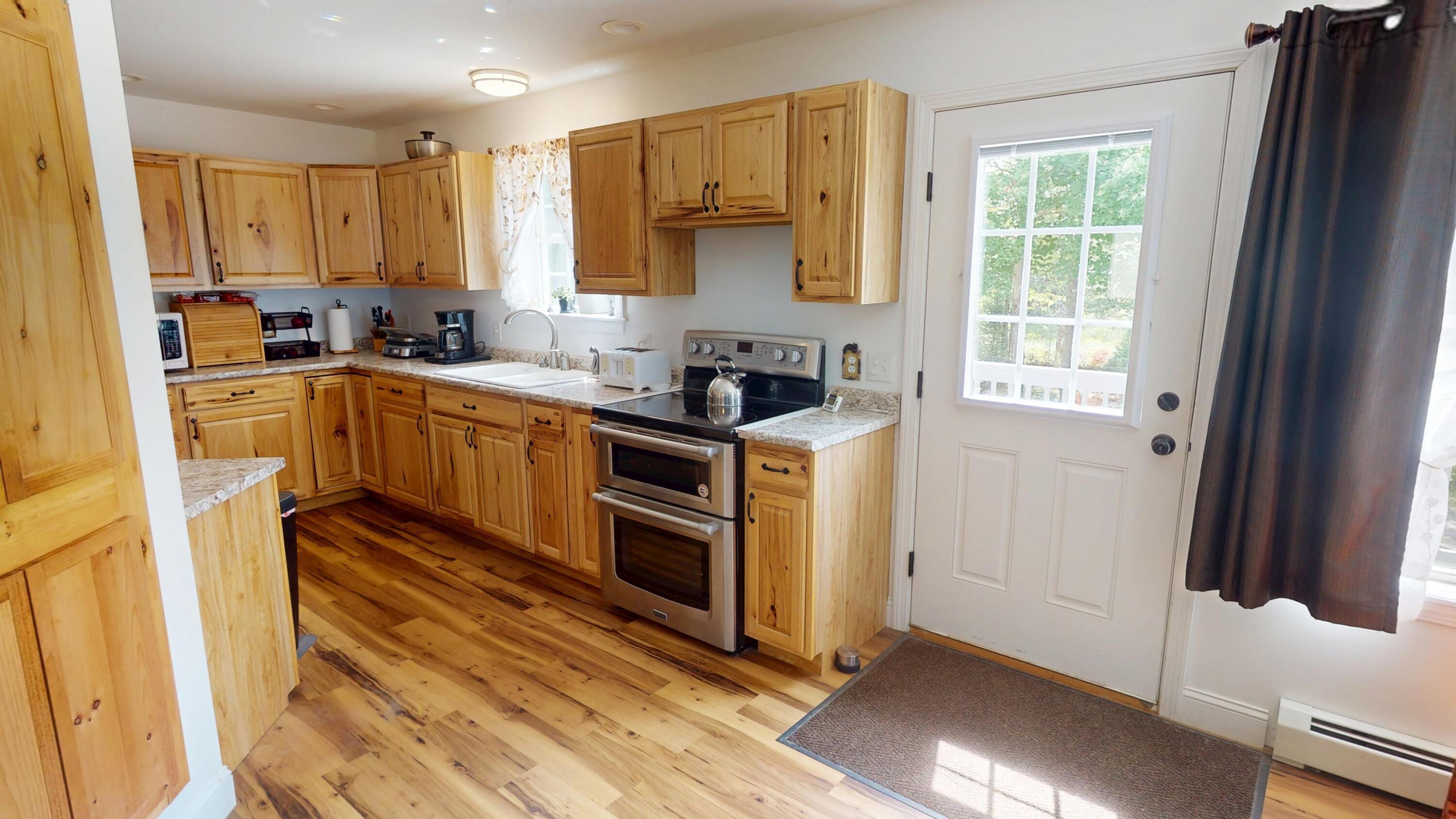 4360 Bennoch Road Alton, ME 04468 - Photo 7 of 30 6