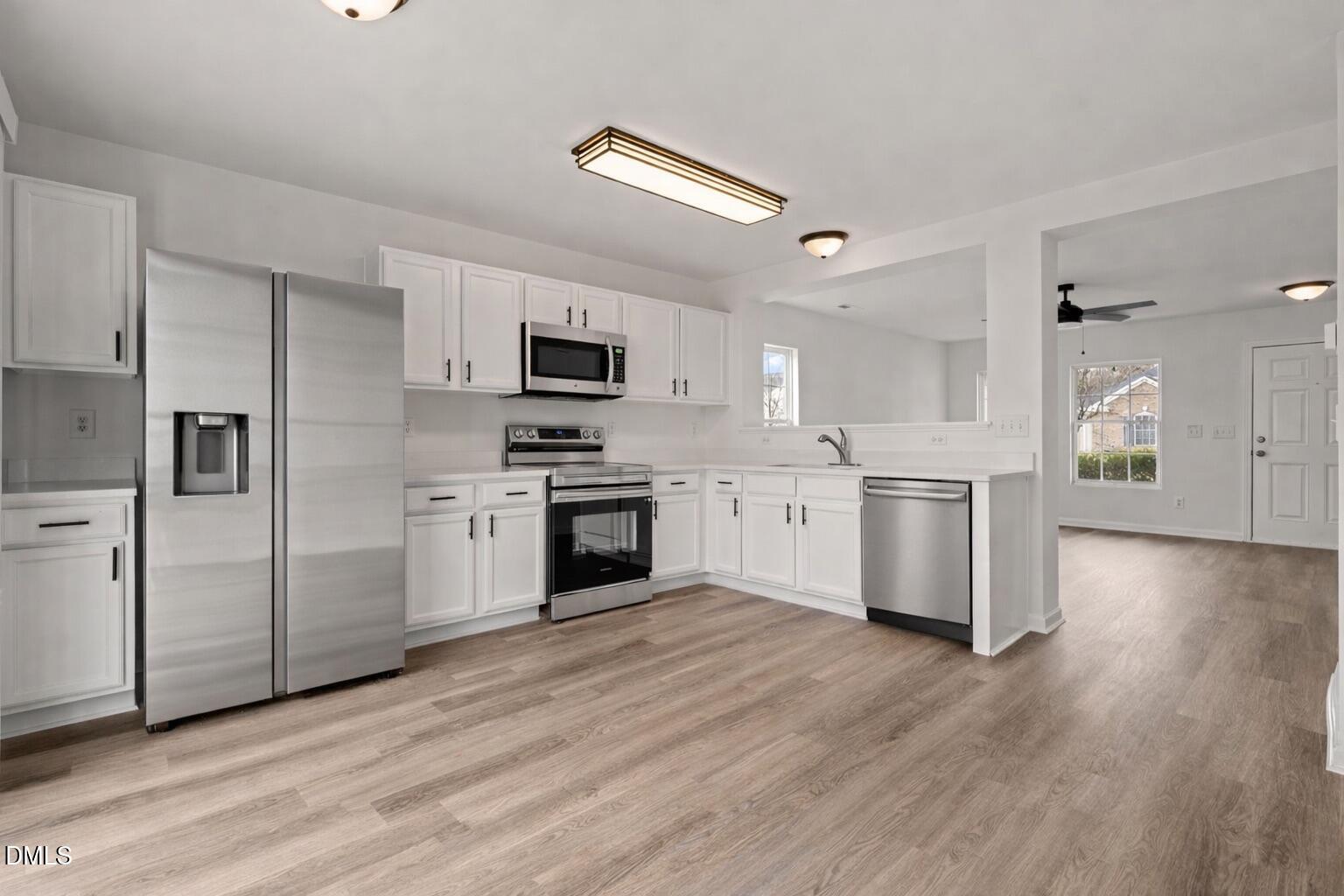 2609 Quarry Springs Road Raleigh, NC 27610 - Photo 13 of 39 Kitchen (appliances upgraded)