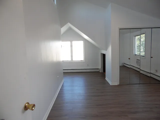 $2,000 | 338 North Harrisburg Avenue, Unit 2, Atlantic City, NJ 08401