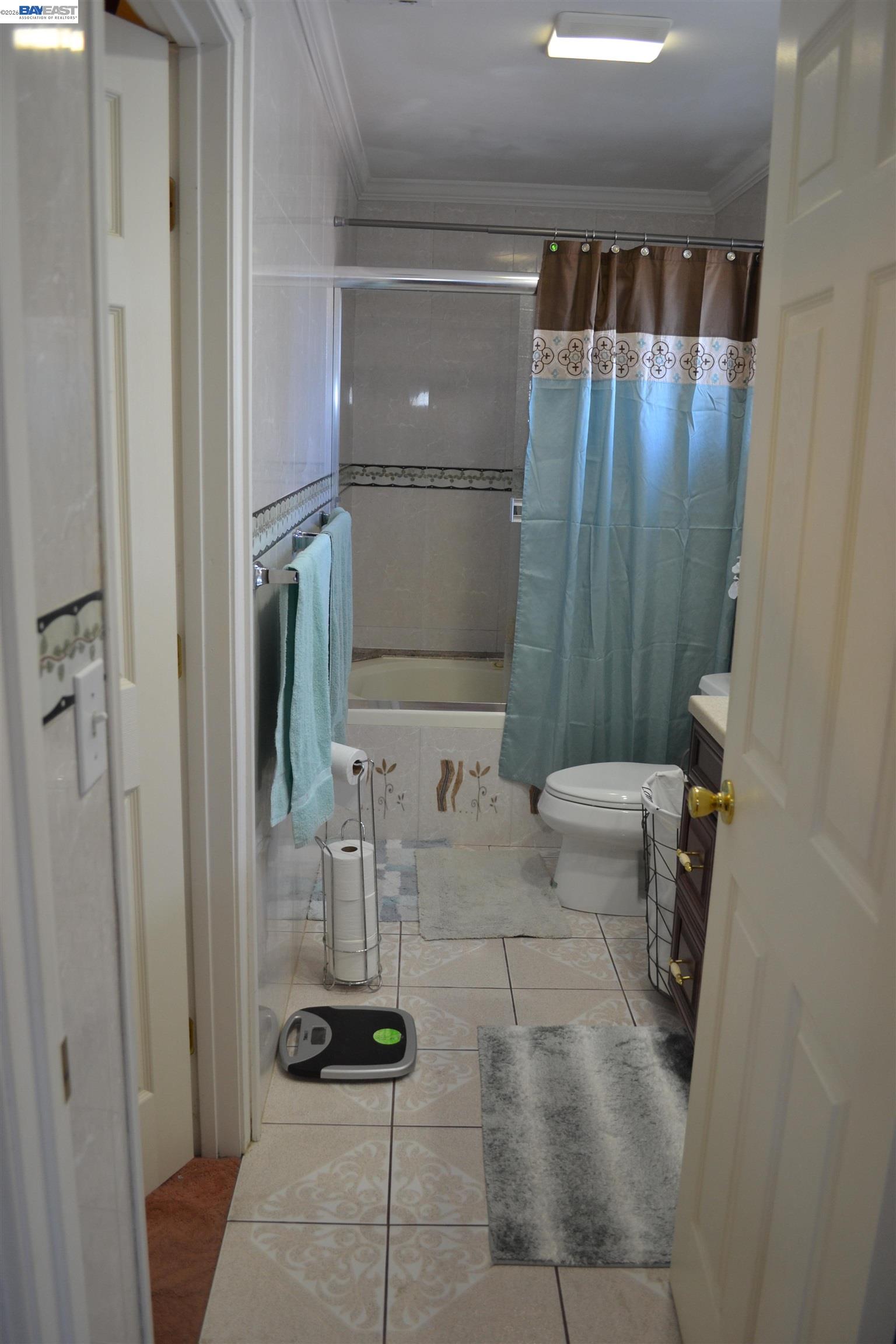 27093 Lemay Way Hayward, CA 94544 - Photo 35 of 59