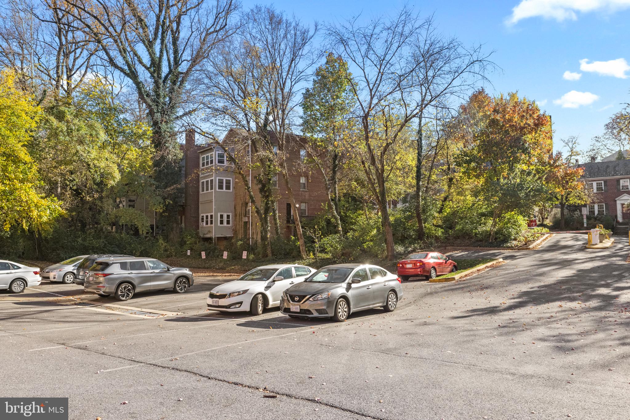 3900 Tunlaw Road Northwest, Unit 507 Washington, DC 20007 - Photo 25 of 27 Gallery Image 25