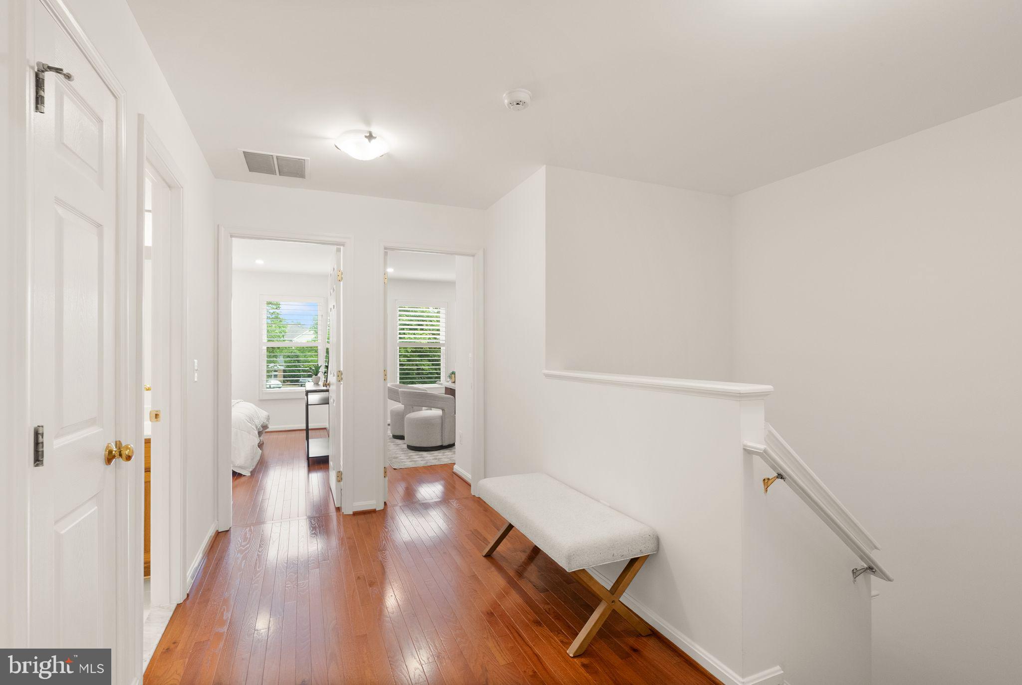 12056 Edgemere Circle Reston, VA 20190 - Photo 31 of 64