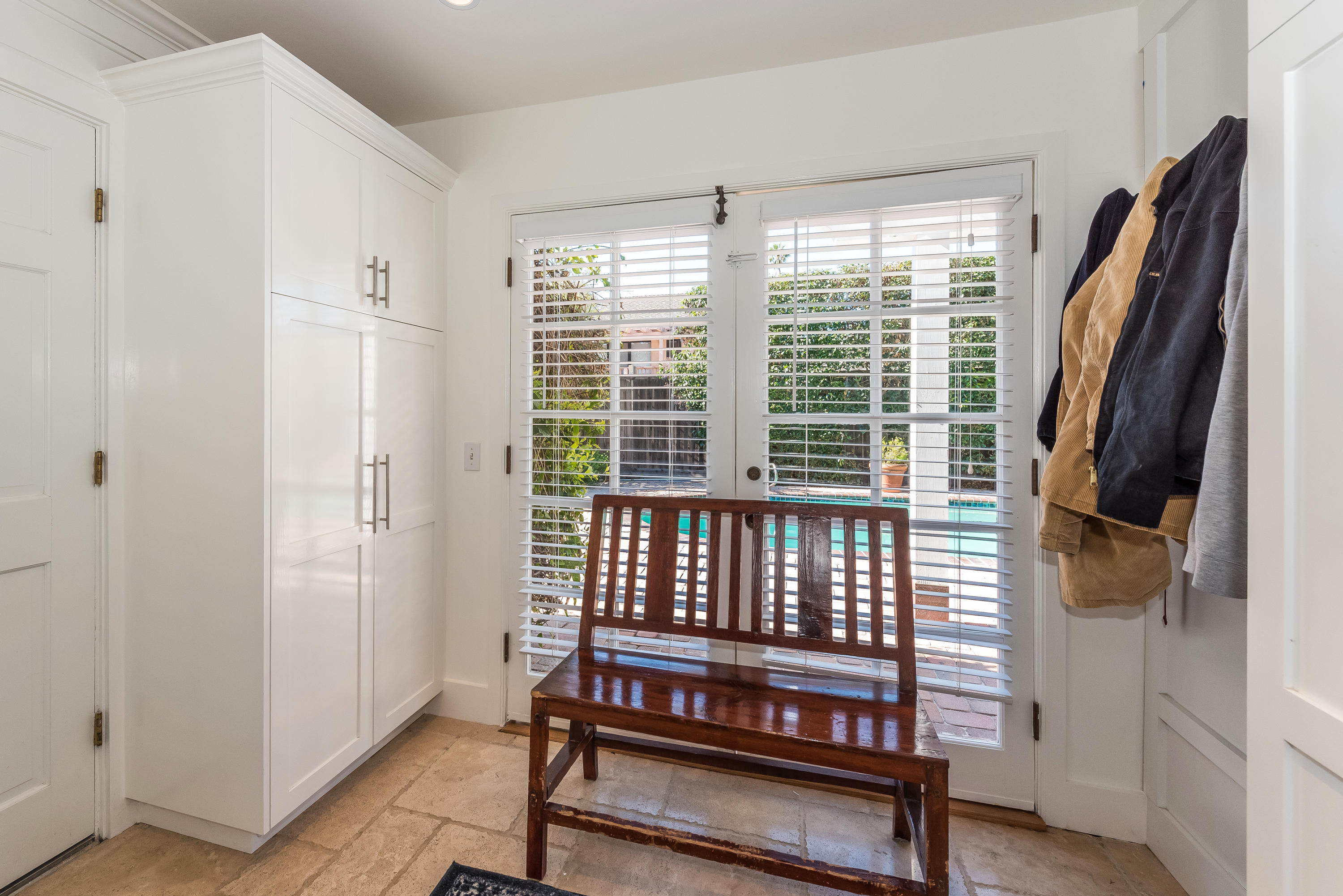 809 Willowglen Road Santa Barbara, CA 93105 - Photo 21 of 49 Mud Room - 809 Willowglen Rd SB 93105