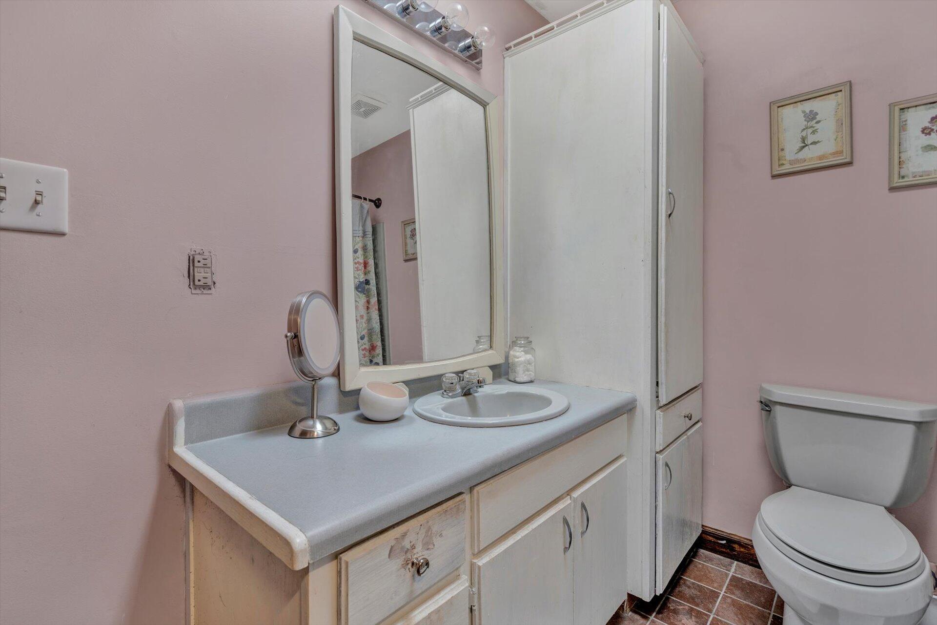 640 Old Ridge Drive Hardy, VA 24101 - Photo 13 of 37 17-031120220026