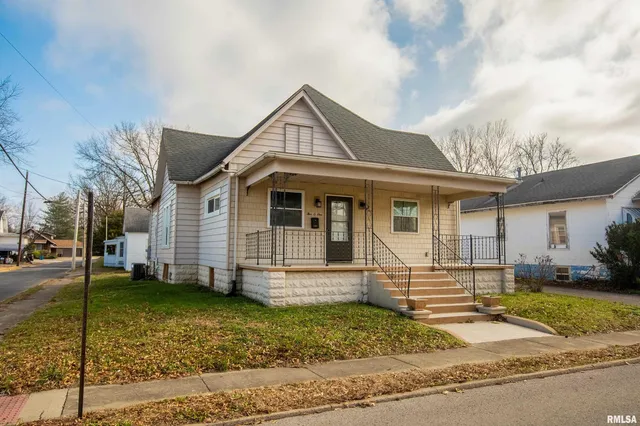 $119,000 | 501 South Buchanan Street, Marion, IL 62959