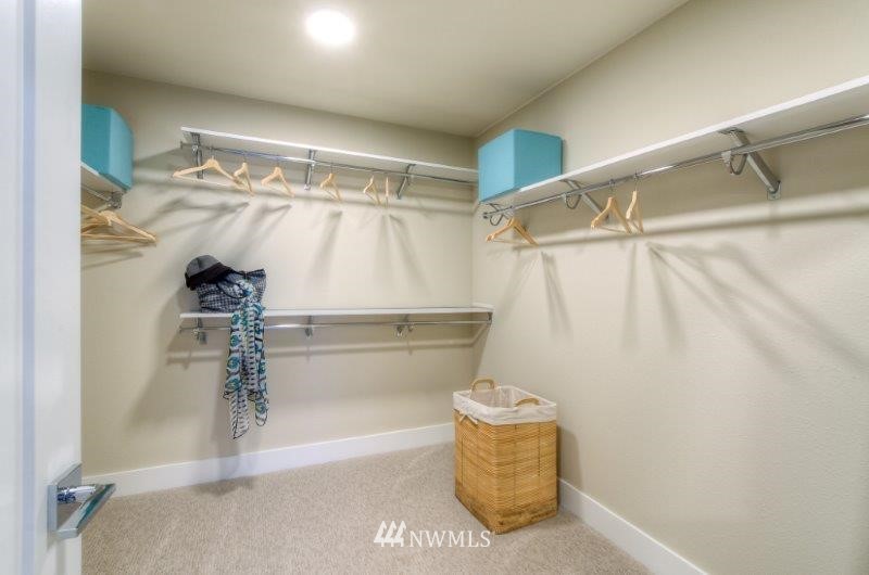5710 Northeast 7th Court Renton, WA 98059 - Photo 17 of 19
